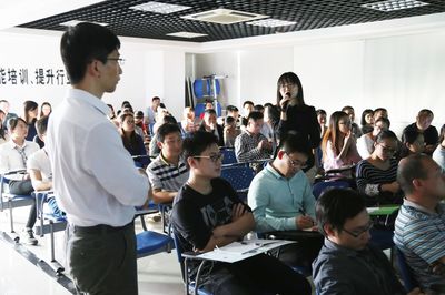 愛(ài)淘苗為嶺南園林提供深度培訓(xùn)，共促苗木產(chǎn)業(yè)數(shù)字化升級(jí)